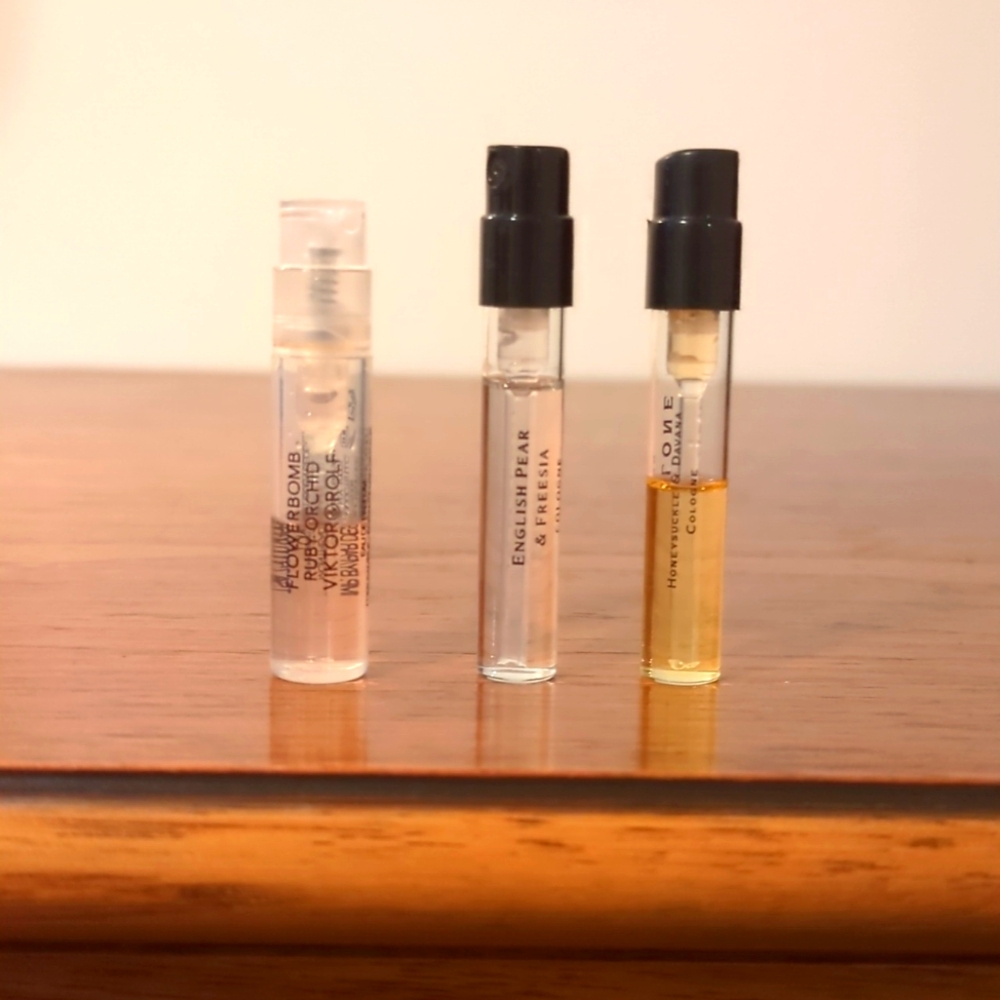 Jo Malone & Viktor Rolf floral fragrance samples
